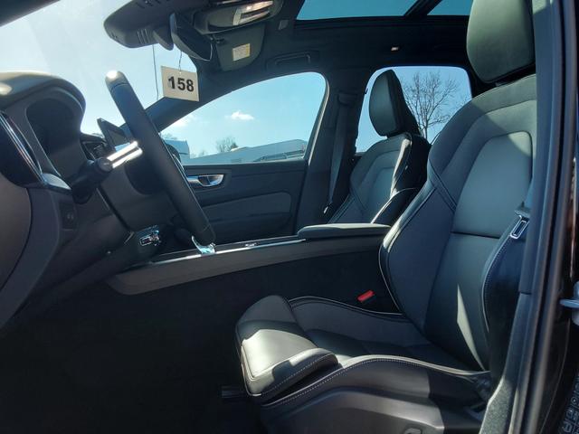 Beispielbilder, ggf. teilweise mit Sonderausstattung