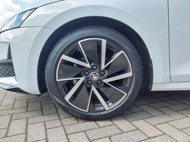 Skoda Octavia Combi 1.5 TSI DSG mHEV Sportline ACC/SHZ/LED/PDC/KAM/NAV 