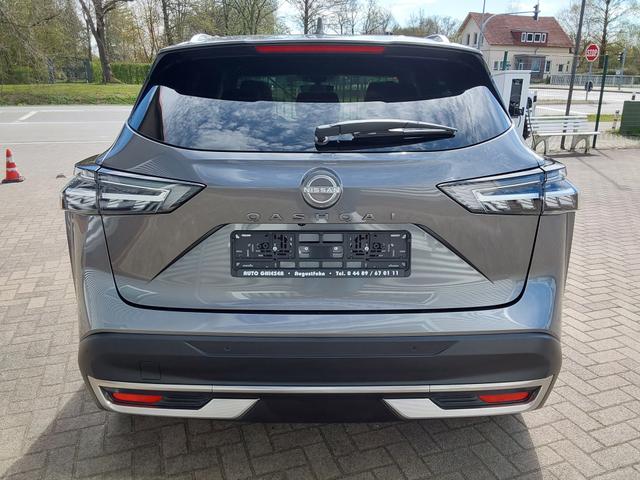 Nissan Qashqai 1.3 DIG-T MH Tekna ACC/SHZ/LED/NAV/PDC/KAM/PANO 