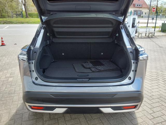 Nissan Qashqai 1.3 DIG-T MH Tekna ACC/SHZ/LED/NAV/PDC/KAM/PANO 