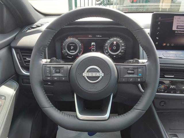 Nissan Qashqai 1.3 DIG-T MH Tekna ACC/SHZ/LED/NAV/PDC/KAM/PANO 