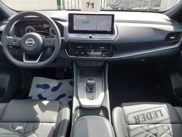 Nissan Qashqai 1.3 DIG-T MH Tekna ACC/SHZ/LED/NAV/PDC/KAM/PANO 