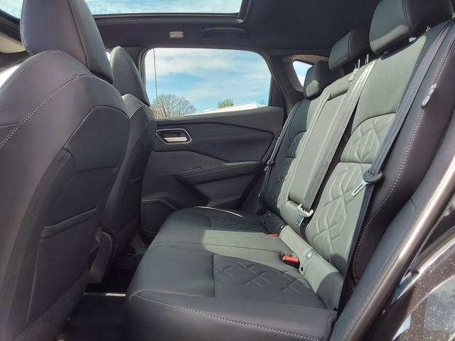 Nissan Qashqai 1.3 DIG-T MH Tekna ACC/SHZ/LED/NAV/PDC/KAM/PANO 