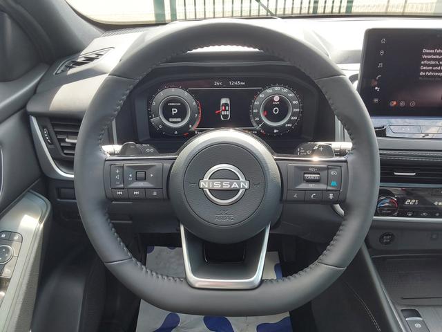 Nissan Qashqai 1.3 DIG-T MH Tekna ACC/SHZ/LED/NAV/PDC/KAM/PANO 