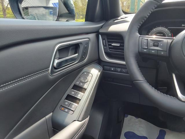 Nissan Qashqai 1.3 DIG-T MH Tekna ACC/SHZ/LED/NAV/PDC/KAM/PANO 