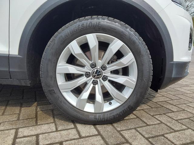 Volkswagen T-Roc 1.5 TSI DSG Style AHK/ACC/SHZ/LED/PDC/APP 