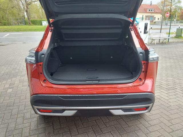 Nissan Qashqai 1.3 DIG-T MH Tekna ACC/SHZ/LED/NAV/PDC/KAM/PANO 