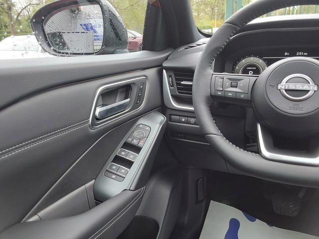 Nissan Qashqai 1.3 DIG-T MH Tekna ACC/SHZ/LED/NAV/PDC/KAM/PANO 