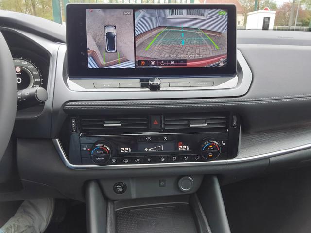 Nissan Qashqai 1.3 DIG-T MH Tekna ACC/SHZ/LED/NAV/PDC/KAM/PANO 