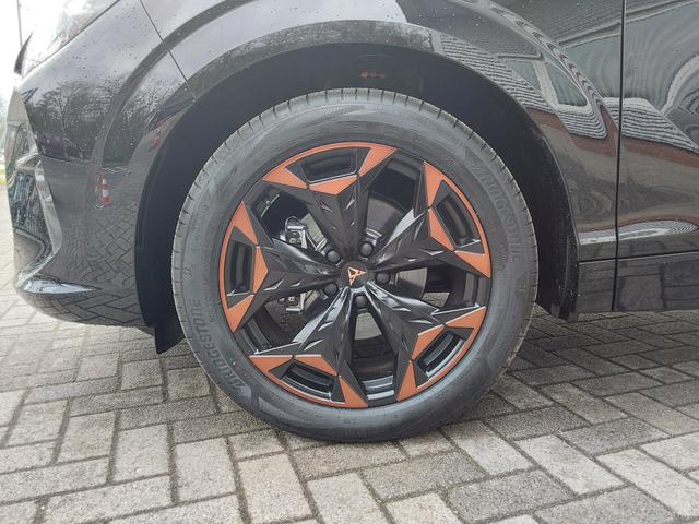 Cupra Terramar 1.5 eTSI DSG ACC/SHZ/PDC/KAM/MATRIX 