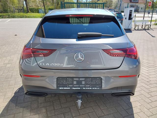 Mercedes-Benz CLA Shooting Brake 200d Special Edition AHK/ACC/SHZ/LED/PDC/KAM/NAV 
