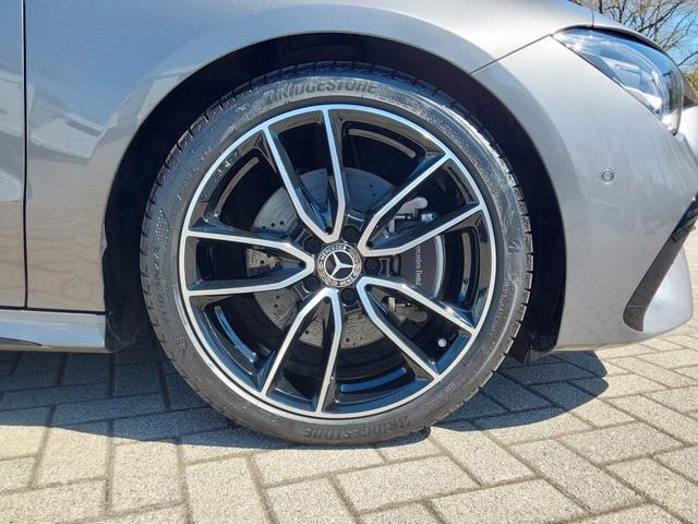 Mercedes-Benz CLA Shooting Brake 200d Special Edition AHK/ACC/SHZ/LED/PDC/KAM/NAV 