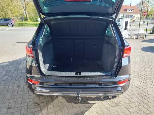 Cupra Ateca 1.5 TSI DSG AHK/ACC/SHZ/LED/PDC/KAM/PANO 
