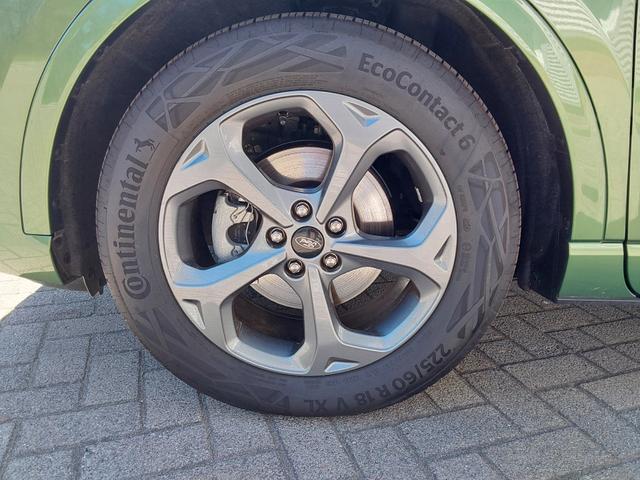 Ford Kuga 1.5 EcoBoost ST-Linie AHK/SHZ/LED/NAV/PDC/KAM 