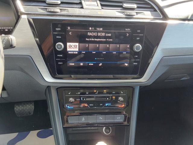 Volkswagen Touran 1.5 TSI DSG Comfortline ACC/SHZ/LED/PDC/KAM 