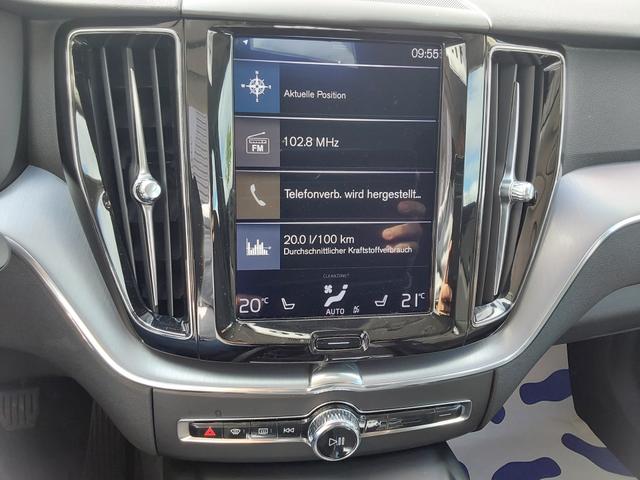 Volvo XC60 D4 2WD Momentum Pro APP/SHZ/LED/PDC/KAM/NAV 