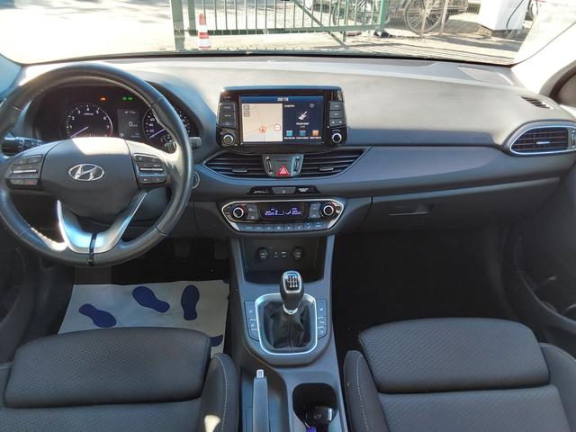Hyundai i30 Kombi 1.4 T-GDI YES! Plus NAVI/KAM/TEMPO/SHZ/LED 