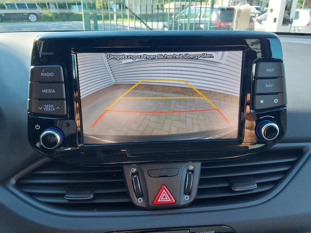 Hyundai i30 Kombi 1.4 T-GDI YES! Plus NAVI/KAM/TEMPO/SHZ/LED 