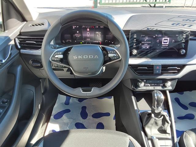 Skoda Scala 1.0 TSI DSG Selection AHK/ACC/LED/KAM/PDC/APP 