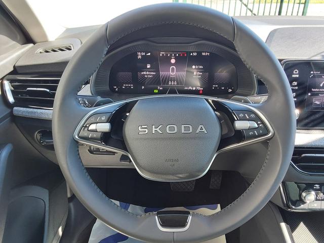 Skoda Scala 1.0 TSI DSG Selection AHK/ACC/LED/KAM/PDC/APP 