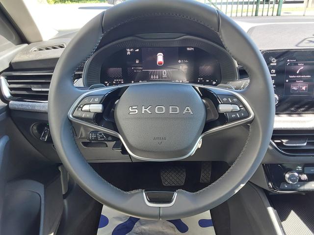 Skoda Kamiq 1.0 TSI DSG Selection ACC/LED/KAM/PDC/APP/ 