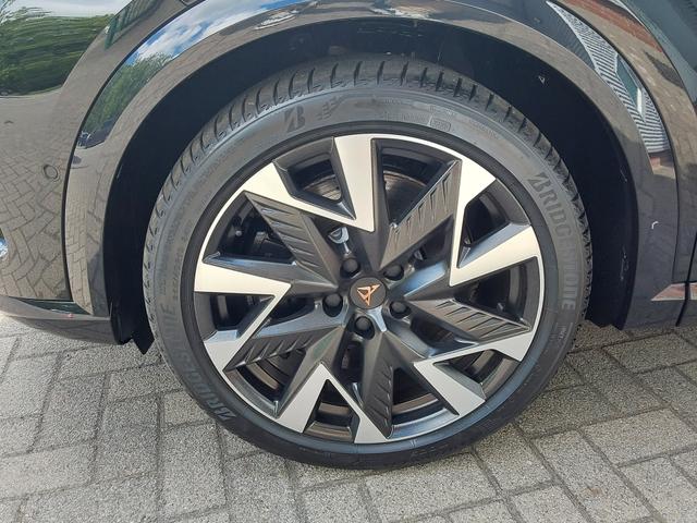 Cupra Formentor 2.0 TSI DSG VZ 4Drive AHK/360&deg;/ACC/PANO/SHZ/APP 