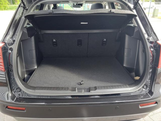 Suzuki Vitara 1.4 Hybrid 4x4 Comfort+ AHK/RFK/SHZ/ACC 