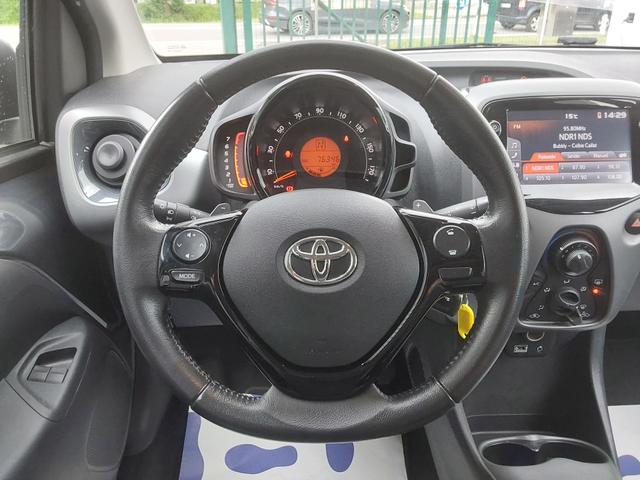 Toyota Aygo 1.0 x-play club APP/KAM/GJR 