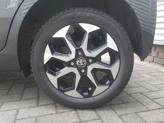 Toyota Aygo 1.0 x-play club APP/KAM/GJR 