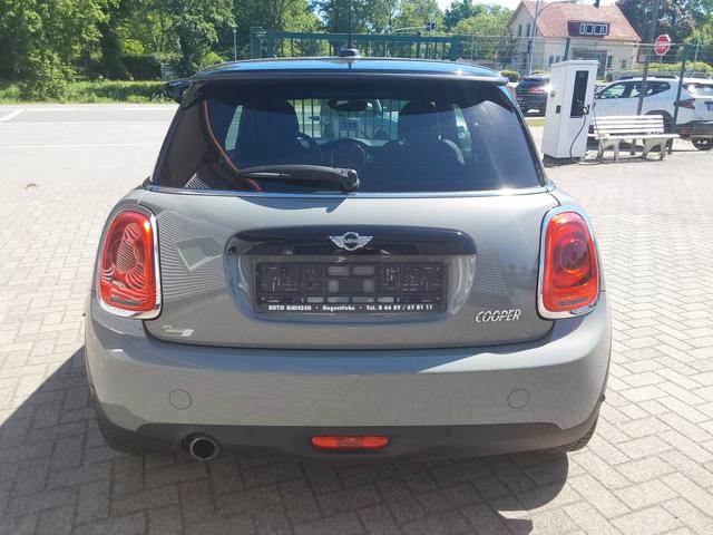 Mini Cooper 1.5 Metropolitan SHZ/LED/PDC/NAV/PANO 