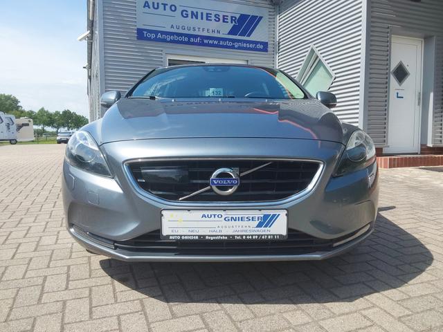 Volvo V40 D3 Momentum ACC/SHZ/PDC/NAV/XENON 