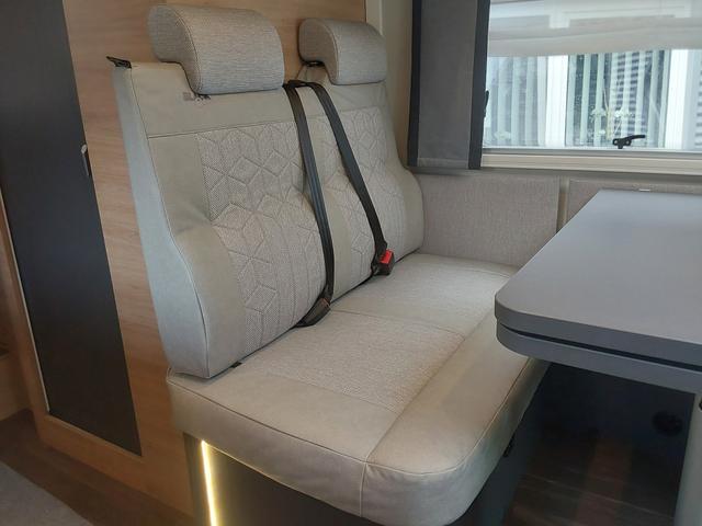 Knaus L!ve Wave 650 MEG Black Selection LIVE 140 PS Fiat AUT/ACC/DUO/RFK 