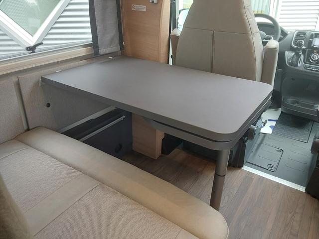 Knaus L!ve Wave 650 MEG Black Selection LIVE 140 PS Fiat AUT/ACC/DUO/RFK 