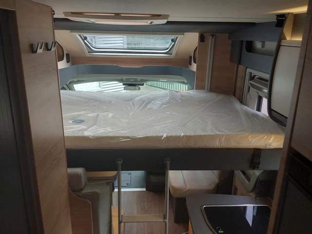Knaus L!ve Wave 650 MEG Black Selection LIVE 140 PS Fiat AUT/ACC/DUO/RFK 