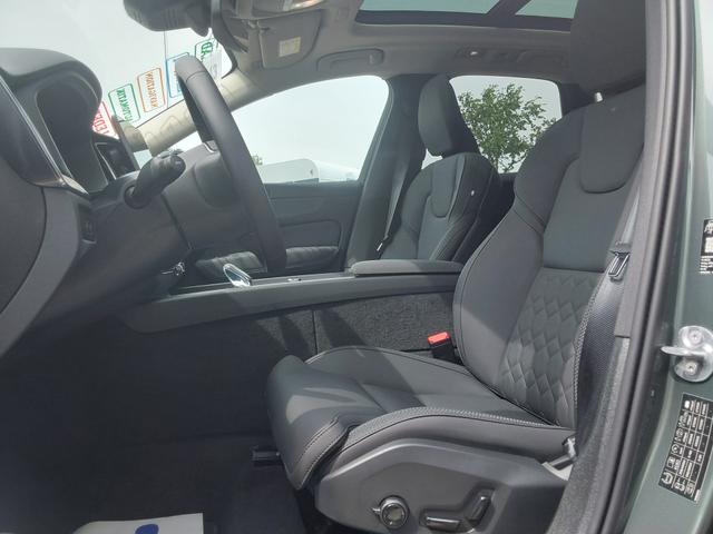 Volvo XC60 T8 AWD Plus Dark AHK/ACC/360&deg;/H&K/PANO/SHZ 