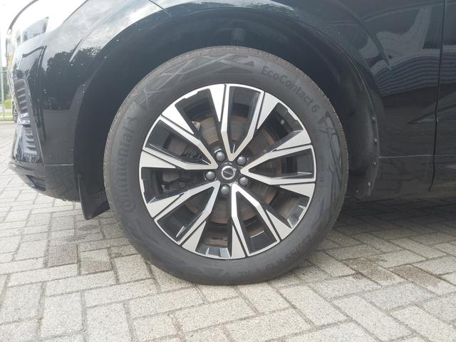 Volvo XC60 B4 D AWD AHK/ACC/SHZ/LED/PDC/KAM/NAV 