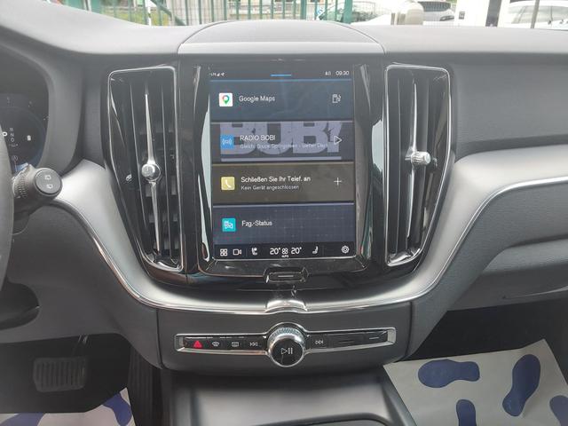Volvo XC60 B4 D AWD AHK/ACC/SHZ/LED/PDC/KAM/NAV 