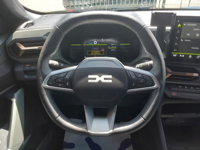 Dacia Duster 1.6 E-TECH 155 Extreme ACC/SHZ/LED/PDC/KAM/NAV 