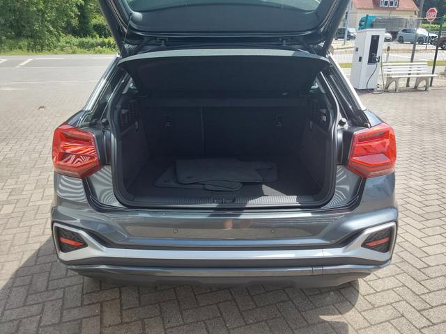 Audi Q2 1.5 TFSI S-tronic S Line ACC/SHZ/LED/PDC/KAM/MATRIX 