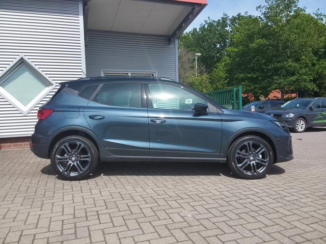 SEAT Arona 1.0 TSI DSG FR ACC/LED/PDC/KAM/SHZ 