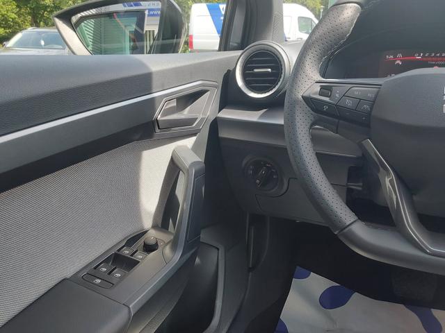 SEAT Arona 1.0 TSI DSG FR ACC/LED/PDC/KAM/SHZ 