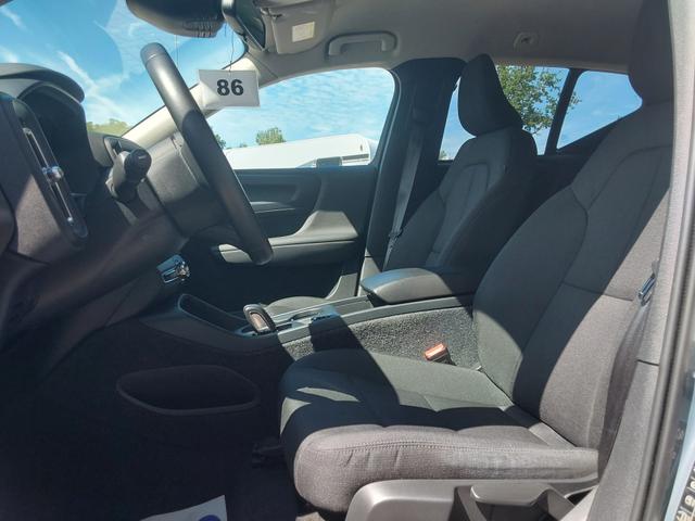 Volvo XC40 T3 SHZ/LED/PDC/KAM/NAV 