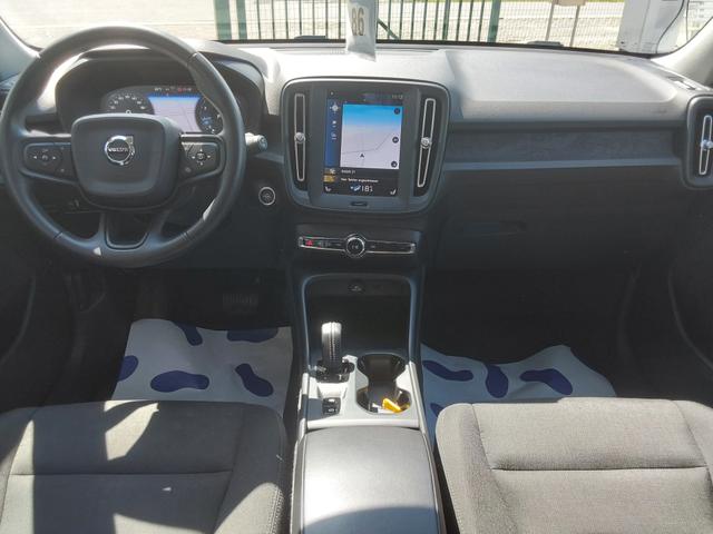 Volvo XC40 T3 SHZ/LED/PDC/KAM/NAV 