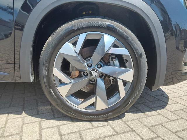 Skoda Kodiaq 1.5 TSI DSG mHEV Sportline PANO/ACC/SHZ/NAV/PDC/KAM 
