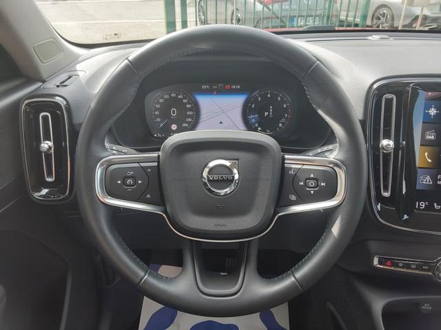 Volvo XC40 T3 Momentum Pro APP/SHZ/LED/PDC/KAM/NAV 