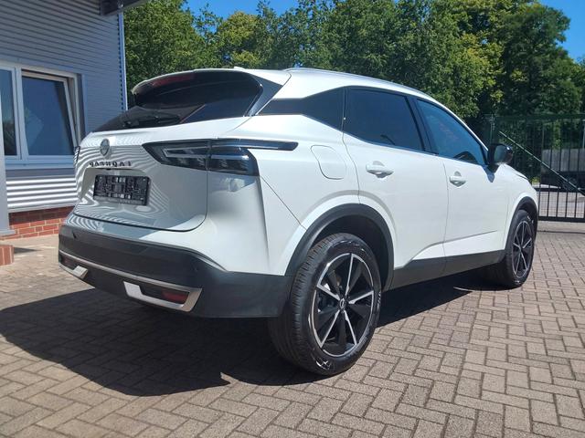Nissan Qashqai 1.3 DIG-T Mild Hybrid Tekna ACC/SHZ/LED/PANO 