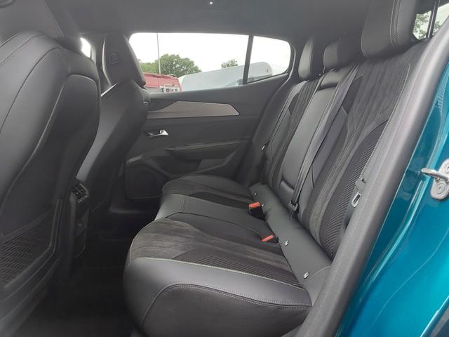 Peugeot 408 1.2 PureTech 130 GT ACC/SHZ/LED/PDC/KAM 