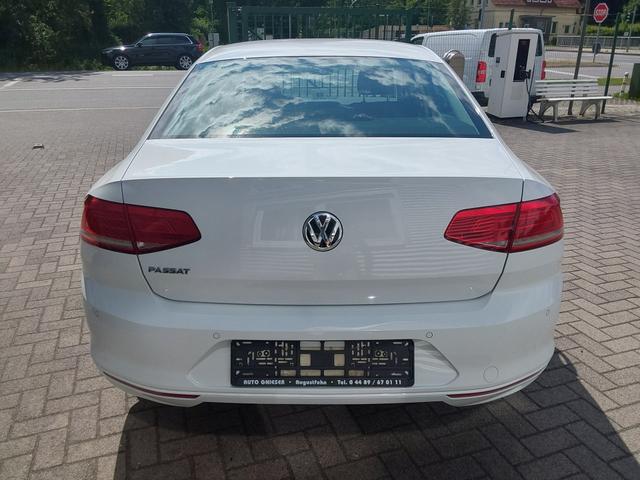 Volkswagen Passat 1.4 TSI Trendline AHK/APP/PDC/GJR 