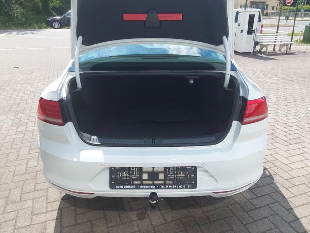 Volkswagen Passat 1.4 TSI Trendline AHK/APP/PDC/GJR 