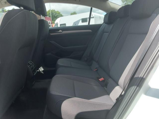 Volkswagen Passat 1.4 TSI Trendline AHK/APP/PDC/GJR 